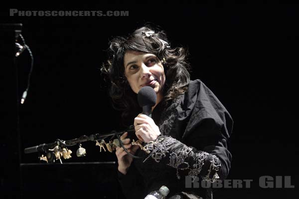 PJ HARVEY - 2007-11-16 - PARIS - Grand Rex - 